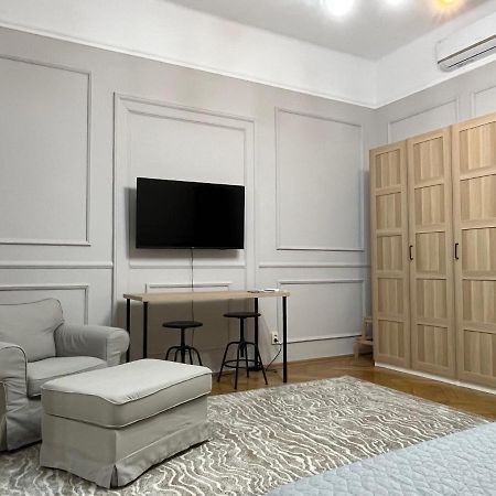 Barty Downtown Apart 2 Timisoara Ngoại thất bức ảnh